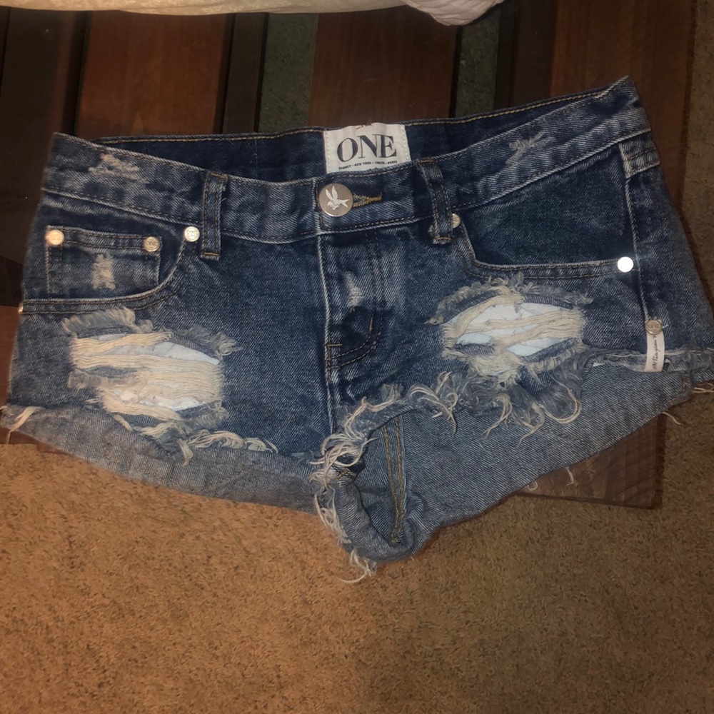One by One Teaspoon trash whores shorts!